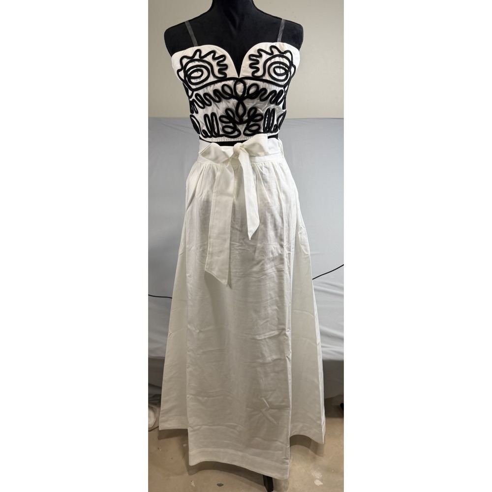 Valentine Linen Embroidered Cropped Top & Maxi Skirt Set- L White Black Beach